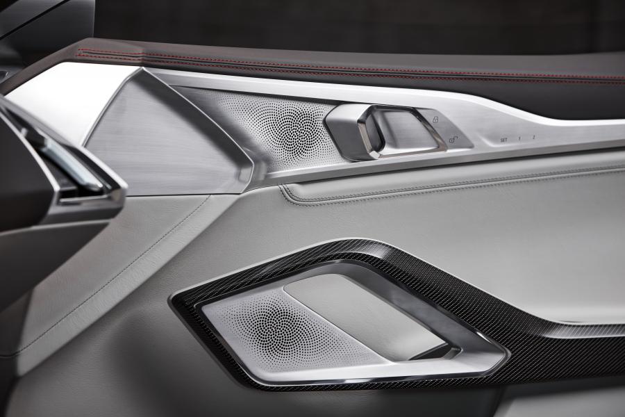 Детали интерьера BMW Concept 8-Series 2017 года  (фото 20 из 69)